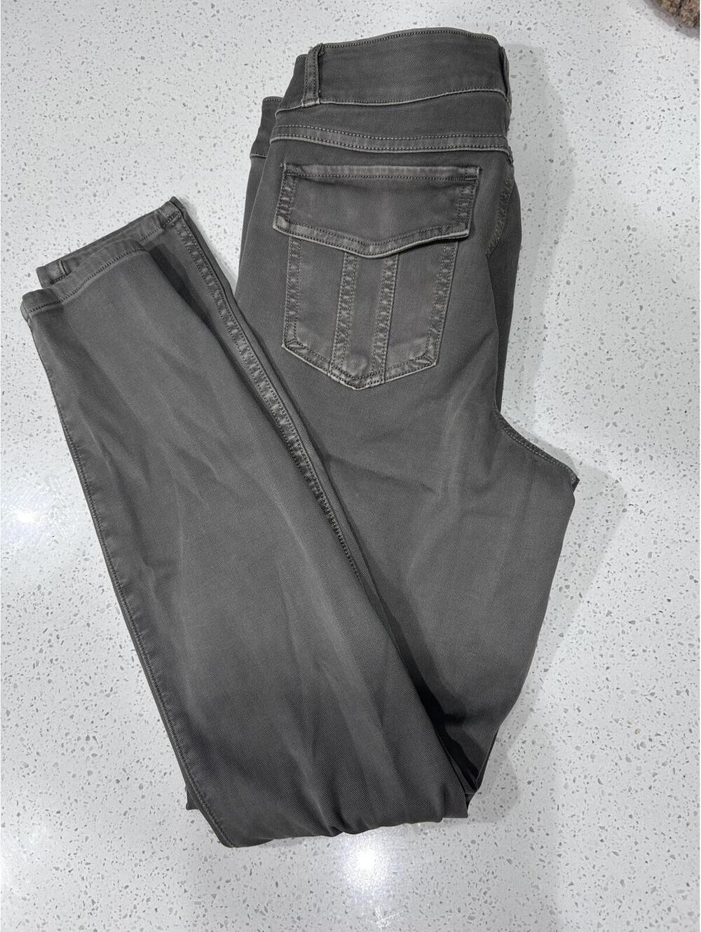 SPANX Stretch Twill Ankle Cargo Pants – Gray Washed - Picture 7 of 9